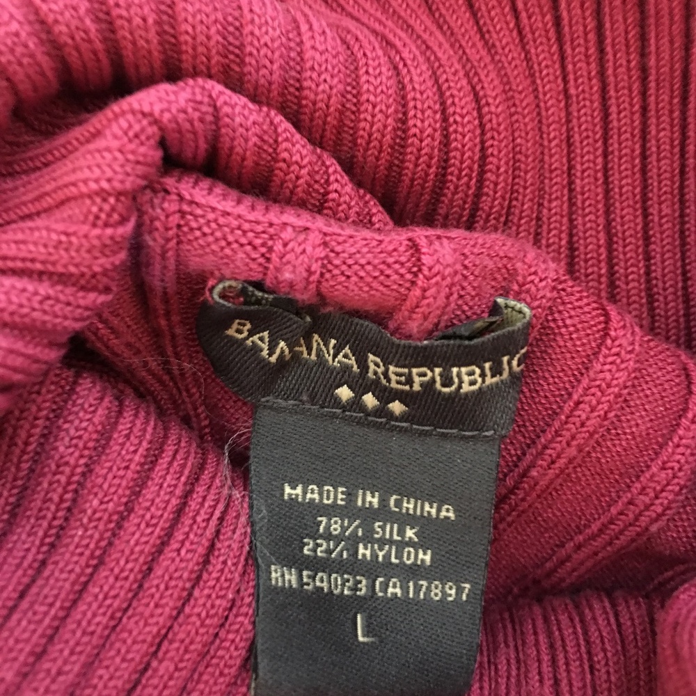 Banana Republic Pink Silk Blend Sweater (L) - Picture 5 of 5